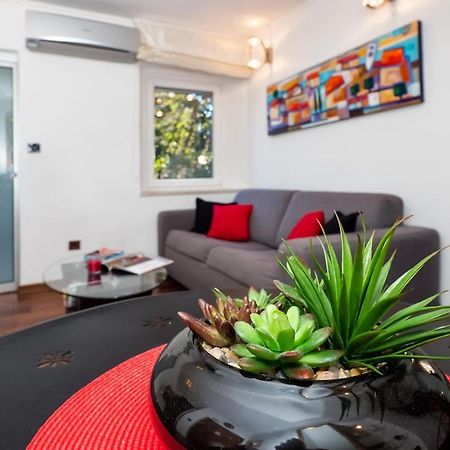 Central Luxury Apartment Xenia Сплит Екстериор снимка